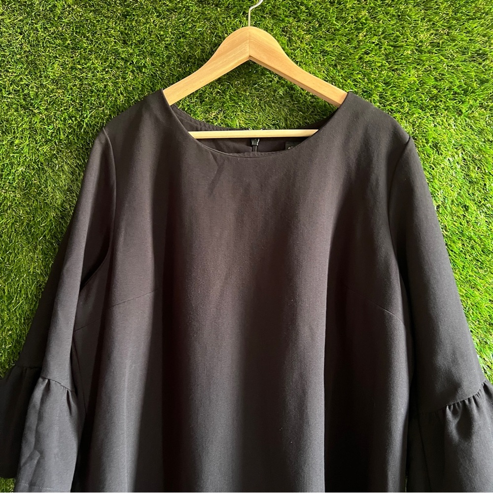 City Chic XL 22 Ruffle Sleeve Dress Plus Curvy - Picture 3 of 9